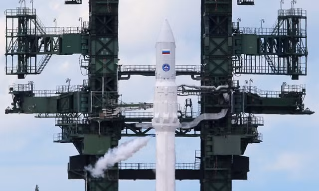 Cận cảnh tên lửa Angara siêu đặc biệt của Nga