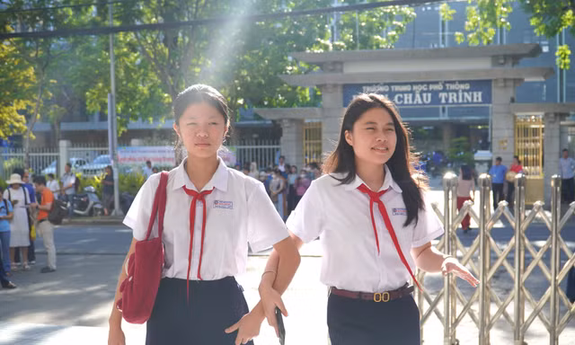 Đà Nẵng công bố điểm chuẩn vào lớp 10, Trường Phan Chu Trinh cao nhất lấy 32 điểm