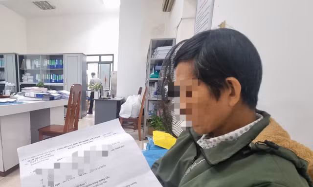 Quảng Nam: Nhiều người bệnh vẫn 'trầy trật' với hành trình chạy xuyên tỉnh sửa tên bệnh