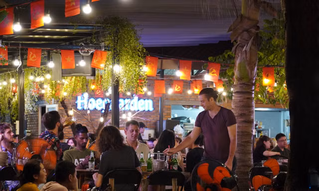 Mục sở thị 'phố Tây' Đà Nẵng lúc 0h
