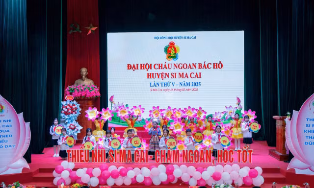 Lào Cai tổ chức Đại hội Cháu ngoan Bác Hồ, tuyên dương những "bông hoa" chăm ngoan, học tốt