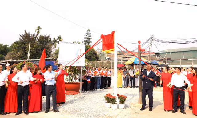 Nữ chiến sĩ hòa bình người Pháp được đặt tên đường tại Điện Biên Phủ