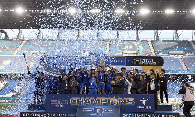 U23 Việt Nam gặp phải 'quân xanh' khủng