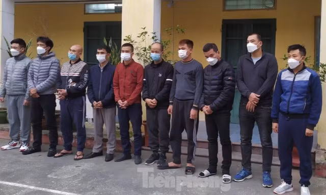 Phá đường dây cá độ hơn 8.400 tỷ đồng, bắt trùm giang hồ Thắng 'Sơn' 