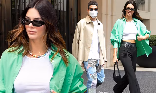 Kendall Jenner 'thả rông' vòng một, lần lượt rời khách sạn cùng bạn trai 