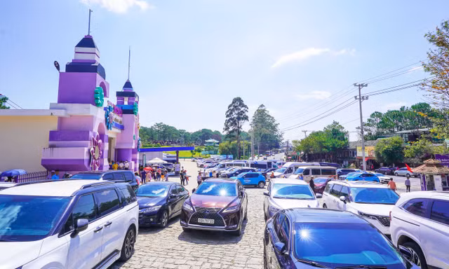 Hơn 120.000 người đang du lịch Đà Lạt 
