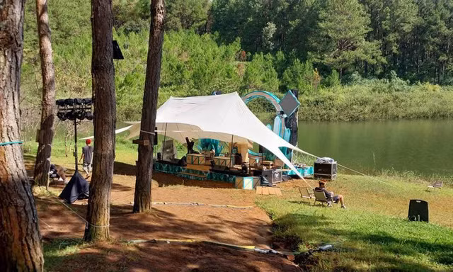 Buộc dừng các đêm nhạc không phép tổ chức giữa rừng thông Đà Lạt