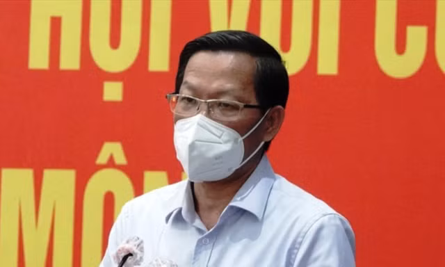 Chủ tịch TPHCM: Trong tuần này sẽ bàn kế hoạch mở lại trường học 