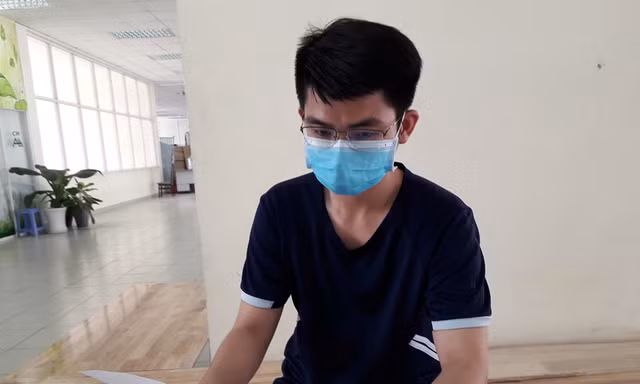 Cảm động những lá thư viết từ khu cách ly lớn nhất nước: 'Tự hào là công dân Việt Nam'