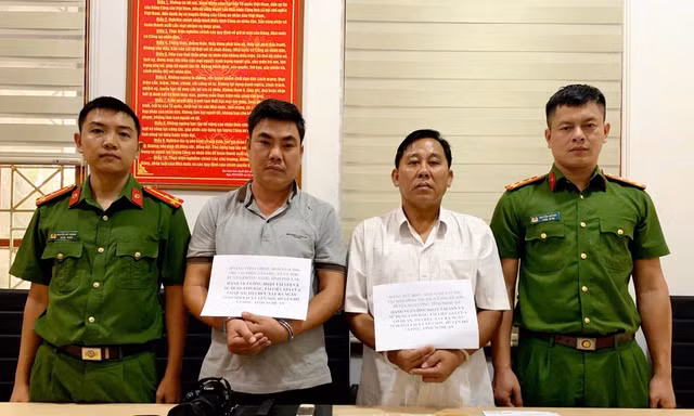 Hai đối tượng giả danh nhà báo 'tống tiền' nhiều doanh nghiệp