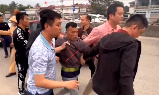 Nghi phạm cướp ngân hàng ở Nghệ An khai gây án do nợ nần cờ bạc