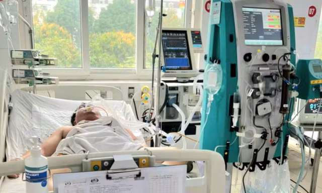 Nghệ An: Cứu người đàn ông Lào bị viêm phổi ARDS, nguy cơ tử vong cao