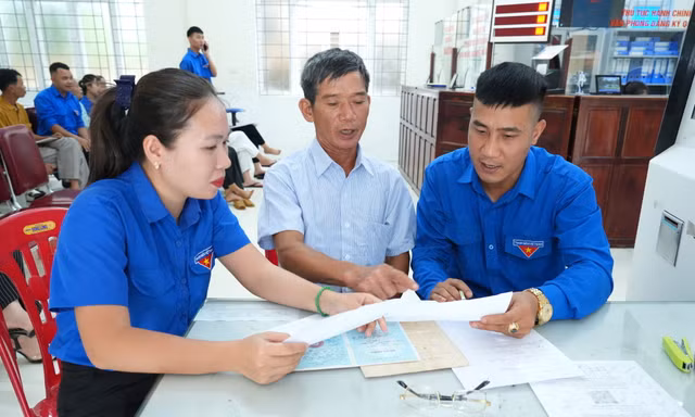 'Ai cũng vui vẻ vì thủ tục được giải quyết nhanh gọn'