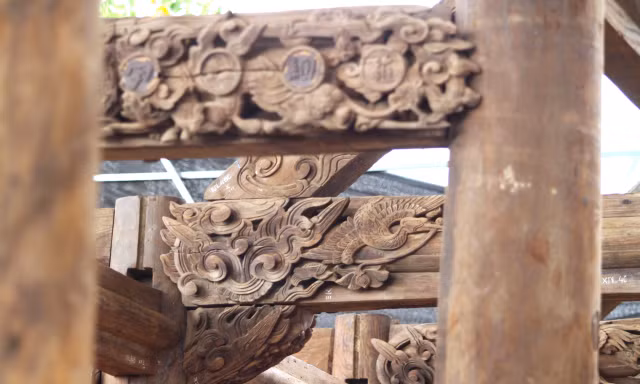 Ngôi đình cổ có kiến trúc chạm khắc đẹp nhất miền Trung