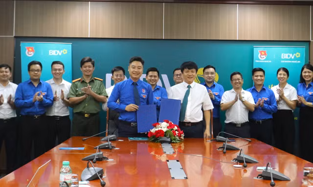 Tỉnh Đoàn Nghệ An và BIDV chi nhánh Nghệ An ký hợp tác chuyển đổi số