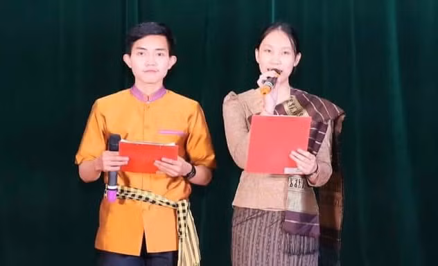 Lưu học sinh Lào và hành trình bước qua ‘biên giới’ của ngôn ngữ