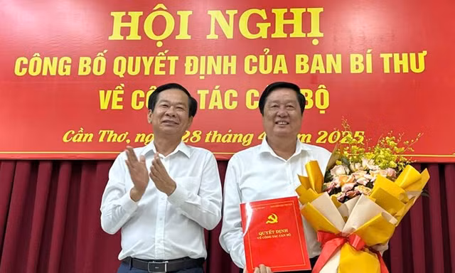 Bản tin 8H: Cần Thơ công bố quyết định của Ban Bí thư về công tác cán bộ