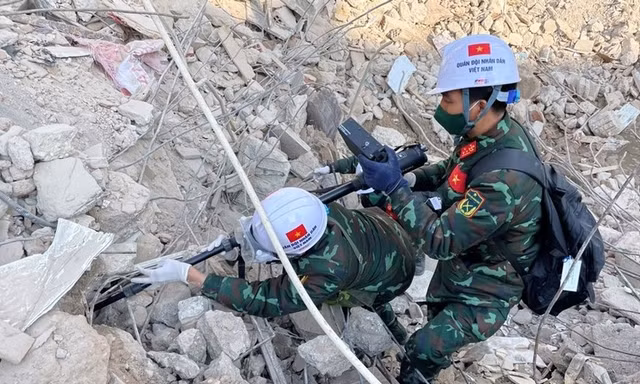 Việt Nam sẵn sàng cử lực lượng tham gia cứu trợ thảm họa động đất tại Myanmar