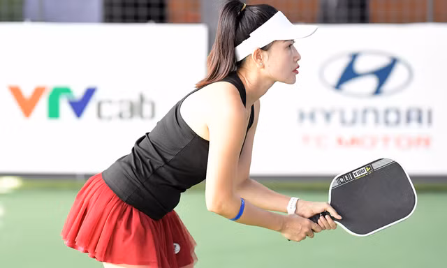 Dàn vận động viên nữ xinh đẹp gây chú ý tại Giải Pickleball Việt Nam 2025