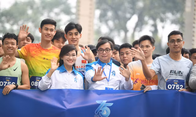 Ngày hội Connect Fest 2025: Khi ‘Sinh viên 5 tốt’ và ‘Sao Tháng Giêng’ cùng toả sáng
