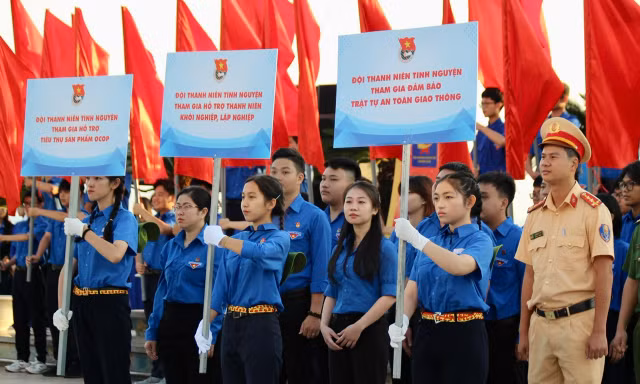 Tuổi trẻ Khánh Hòa khởi động Tháng Thanh niên, nhiều công trình ý nghĩa hướng về Trường Sa