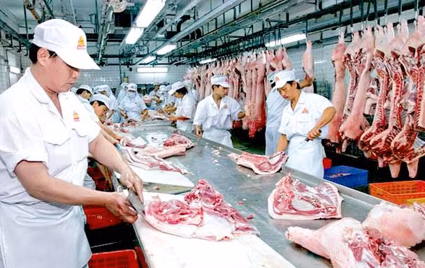 Nguy cơ thiếu nguồn cung thịt đến Tết nguyên đán 2022 nếu dịch bệnh kéo dài