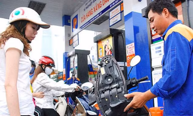 Xăng dầu đồng loạt tăng giá