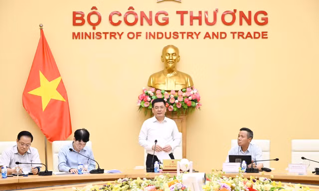 Nhiều doanh nghiệp Việt lên phương án mua hàng Mỹ