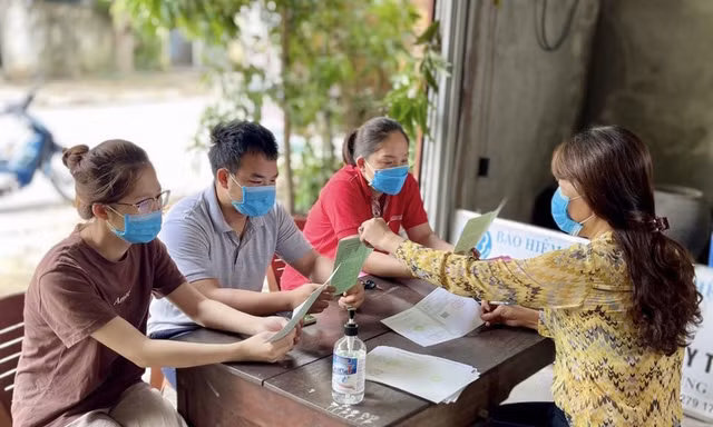 Nghệ An nêu giải pháp thoát khỏi nhóm địa phương có tỷ lệ tham gia BHXH thấp