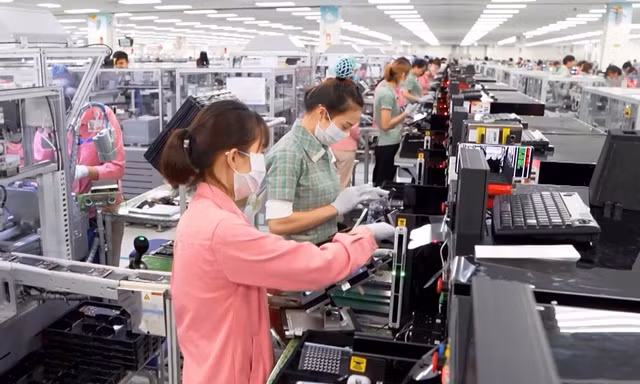 Xuất khẩu kỷ lục hơn 400 tỷ USD, Bộ Công Thương muốn 'thừa thắng xông lên'