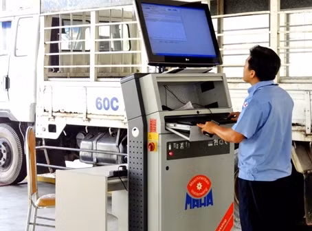 Đề xuất tạm ngừng thu hồi chứng chỉ của đăng kiểm viên vi phạm