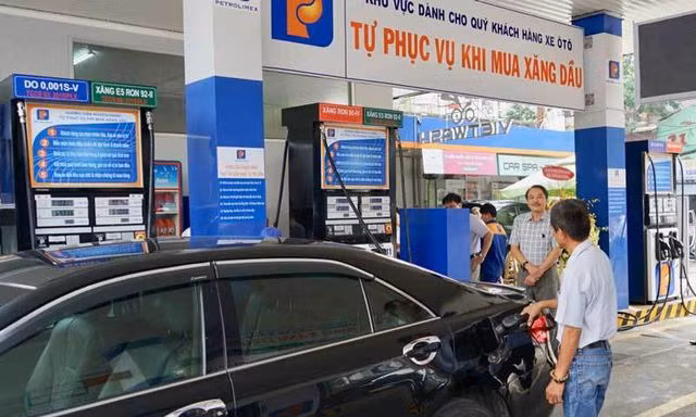 Đại gia ngoại dòm ngó "cỗ máy in tiền" số 1 Việt Nam