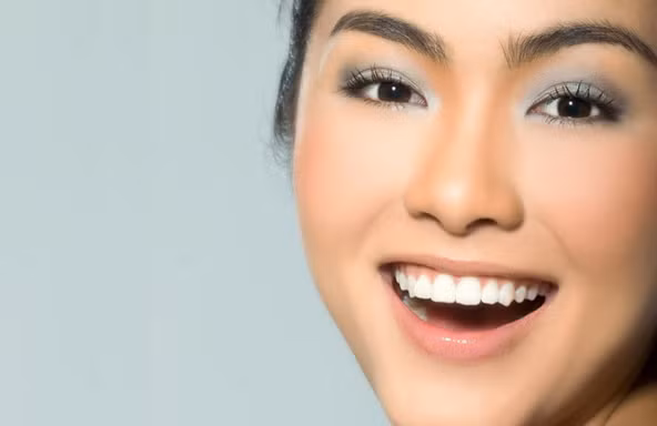 Học Tăng Thanh Hà cách kẻ lông mày đậm