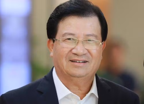 Trình Quốc hội phê chuẩn miễn nhiệm một phó thủ tướng và 12 bộ trưởng, trưởng ngành