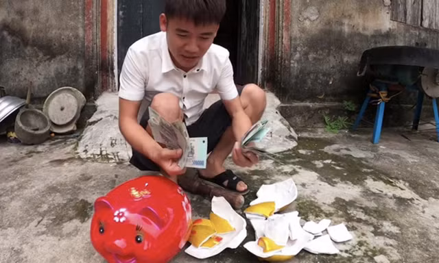 Kênh YouTube của con trai bà Tân Vlog bất ngờ biến mất sau khi bị xử phạt 10 triệu đồng