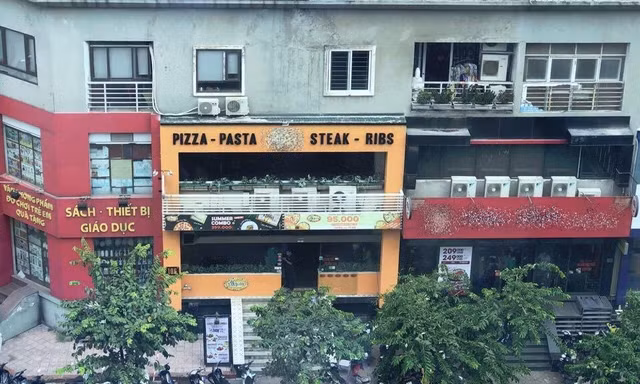 Nhân viên bị nghi nhiễm COVID-19, cửa hàng pizza tại Hà Nội thông báo tạm ngừng hoạt động