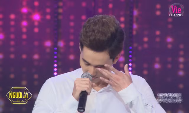 Nam chính “Người Ấy Là Ai” tập cuối rơi nước mắt vì từng trải qua 3 mối tình đầy đau khổ