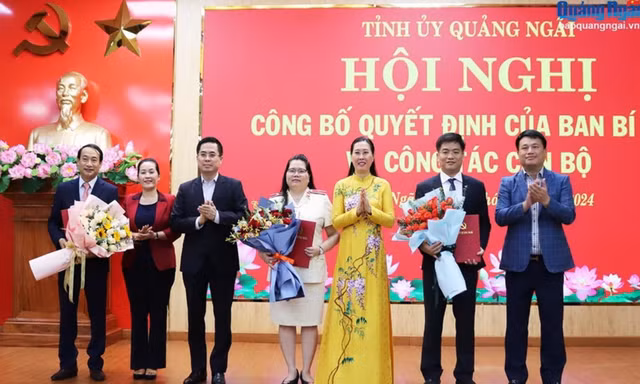Công bố Quyết định của Ban Bí thư về công tác cán bộ