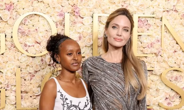 Angelina Jolie được ví như nữ thần