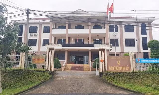 Bản tin 8H: 6 Phó Giám đốc Sở ở Đắk Nông xin nghỉ hưu trước tuổi