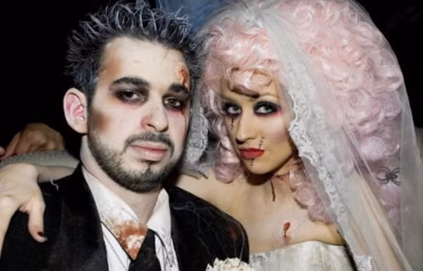 Ý tưởng trang phục Halloween “rợn tóc gáy” từ sao Hollywood 