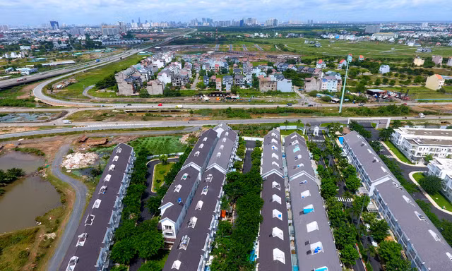 Diễn biến 'lạ' phân khúc biệt thự, nhà liền kề Sài Gòn