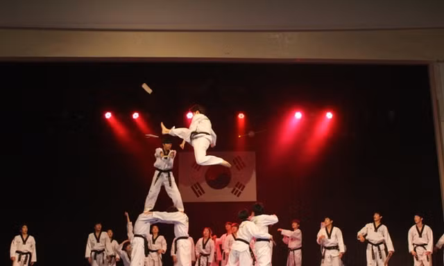 Các màn trình diễn Taekwondo ngoạn mục