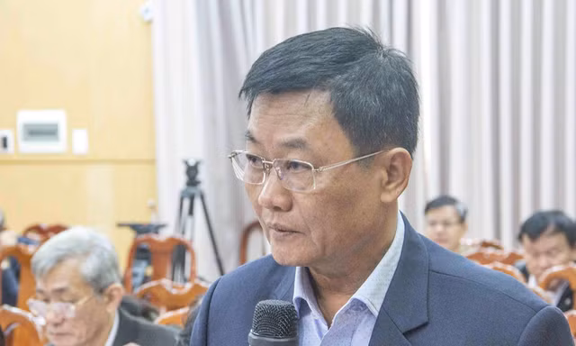 Không về tỉnh, con lãnh đạo bị thu hồi gấp đôi kinh phí hỗ trợ du học