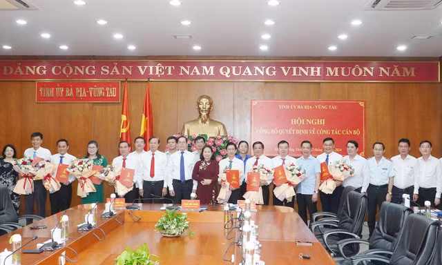 Bà Rịa - Vũng Tàu điều động, bổ nhiệm 8 cán bộ chủ chốt