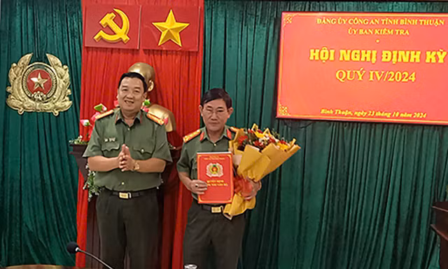Triển khai quyết định cán bộ của Thường trực Tỉnh ủy tại Công an tỉnh Bình Thuận 