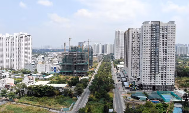 Gần 10.000 căn hộ bị 'treo sổ hồng' vì thanh tra
