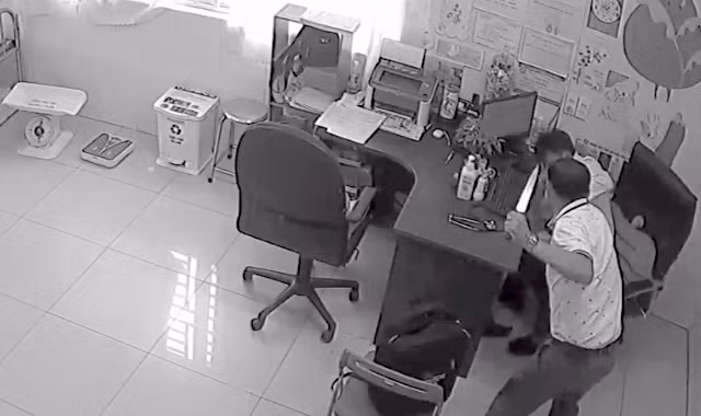 Tạm giữ bác sĩ đâm đồng nghiệp tại phòng khám ở Đồng Nai