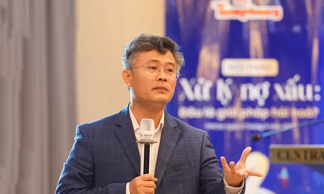 Thu giữ tài sản có giải quyết tận gốc nợ xấu?