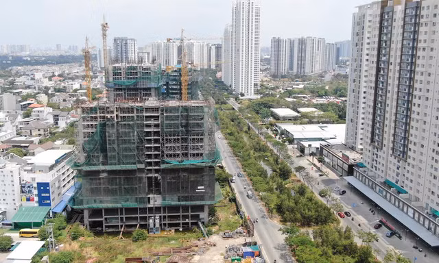 Loạt dự án bất động sản bị 'đứng hình' được TPHCM gỡ vướng thế nào?